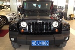 Jeep牧马人四门版2011款3.8L 撒哈拉