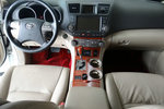 丰田汉兰达2012款2.7L 两驱豪华版(7座)