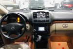 奔驰唯雅诺2012款2.5L 尊贵版