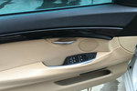 宝马5系GT2011款535i 典雅型 点击看大图