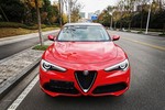 阿尔法罗密欧Stelvio2018款2.9T 510HP 四叶草版