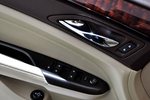 凯迪拉克SRX2013款3.0L 领先版
