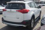 丰田RAV42015款2.0L CVT四驱新锐版