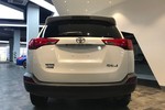 丰田RAV4荣放2015款2.0L CVT四驱风尚版