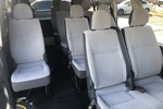丰田HIACE2011款2.7L 自动豪华版13座