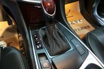凯迪拉克SRX2013款3.0L 精英版
