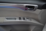 三菱帕杰罗劲畅2013款2.4L 手动两驱舒适版
