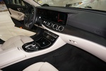 奔驰E级2017款E 200 运动型 4MATIC