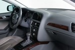奥迪A4L2013款35 TFSI 自动舒适型 点击看大图