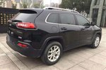 Jeep自由光2016款2.4L 专业版