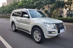 三菱帕杰罗2017款中东版V97 3.8V6