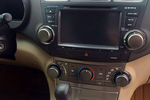 丰田汉兰达2011款2.7L 两驱5座精英版  点击看大图