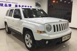 Jeep自由客2014款2.4L 豪华导航版