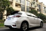 雷克萨斯CT200h2014款1.8L 舒适版 单色