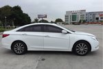 现代索纳塔八2013款2.0L 自动顶级版