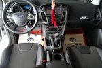福特福克斯两厢2012款1.6L 自动舒适型