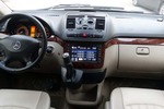奔驰唯雅诺2011款2.5L 豪华版 点击看大图