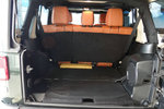 Jeep牧马人四门版2011款3.8L 罗宾汉