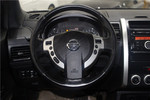 日产奇骏2012款2.5L 手动豪华版 4WD