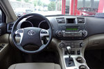 丰田汉兰达2012款3.5L 四驱7座精英版 点击看大图