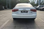 奥迪A4L2015款35 TFSI 自动豪华型