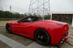 法拉利California2012款4.3L 标准型