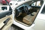 本田雅阁2010款2.4L LX