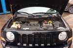 Jeep自由客2013款2.4L 豪华导航版