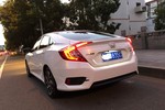 本田思域2016款220TURBO 手动豪华版