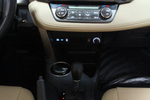 丰田RAV42015款2.0L CVT四驱风尚版