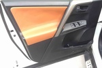 丰田RAV4荣放2015款2.0L CVT两驱风尚版