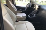 奔驰威霆2016款2.0T 精英版 9座