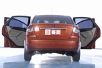 福特福克斯三厢2007款2.0L 自动豪华型