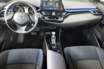 丰田C-HR2018款2.0L 豪华版  