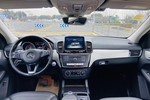 奔驰GLE轿跑SUV2017款320 4MATIC 轿跑SUV