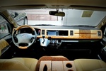 丰田HIACE2011款2.7L 自动豪华版10座