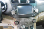 丰田汉兰达2012款2.7L 两驱豪华导航版