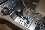 丰田汉兰达2011款2.7L 两驱7座精英版 