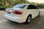 奥迪A4L2013款35 TFSI 自动舒适型