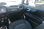 Jeep自由侠2017款180T 自动智能版