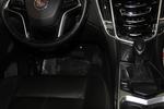 凯迪拉克SRX2014款3.0L 豪华型 点击看大图