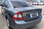 福特福克斯三厢2009款1.8L 自动豪华型