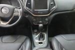 Jeep自由光2014款2.4L 豪华版