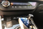 丰田雷凌双擎2016款1.8H V CVT豪华版