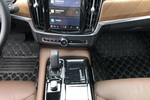 沃尔沃S90混合动力2022款T8 E驱混动 智逸豪华版