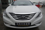 现代索纳塔八2013款2.0L 自动尊贵版