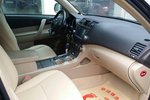 丰田汉兰达2011款2.7L 两驱7座精英版  点击看大图