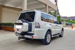 三菱帕杰罗2011款3.0L GLX 自动 四驱