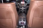 奔驰E级2010款E260L CGI时尚型(加长版) 点击看大图