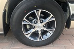 丰田HIACE2011款2.7L 自动豪华版13座